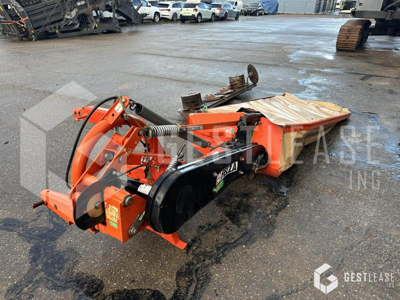 Fella SM210L - Χορτοκοπτικό: φωτογραφία 3 Fella SM210L - Χορτοκοπτικό: φωτογραφία 3