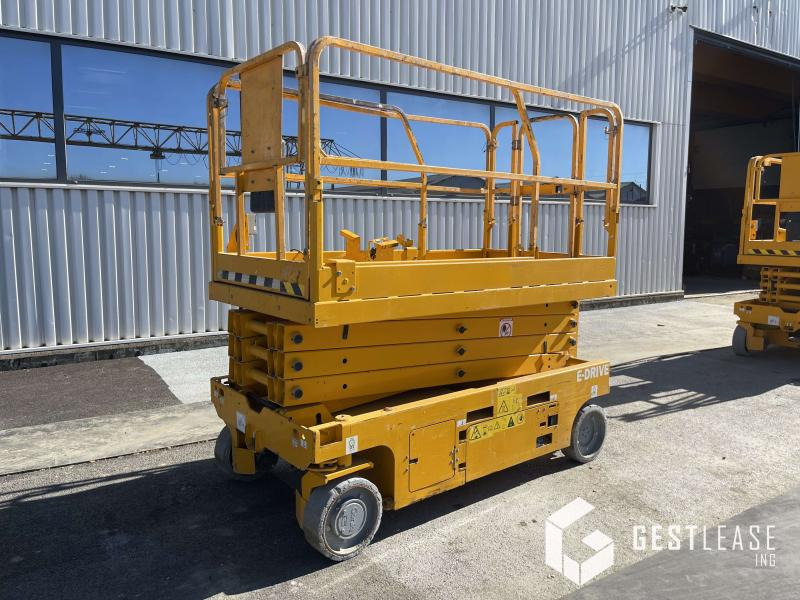Genie GS-2646 - Ψαλιδωτό ανυψωτικό: φωτογραφία 1 Genie GS-2646 - Ψαλιδωτό ανυψωτικό: φωτογραφία 1