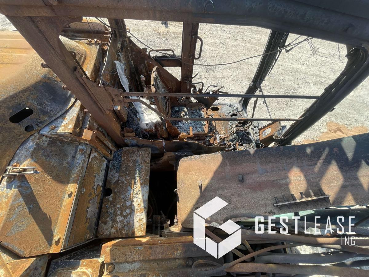 Ερπυστριοφόρος εκσκαφέας Kobelco SK140: φωτογραφία 22 Ερπυστριοφόρος εκσκαφέας Kobelco SK140: φωτογραφία 22