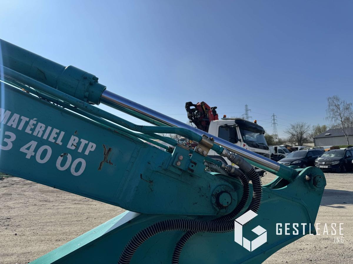 Ερπυστριοφόρος εκσκαφέας Kobelco SK140: φωτογραφία 7 Ερπυστριοφόρος εκσκαφέας Kobelco SK140: φωτογραφία 7