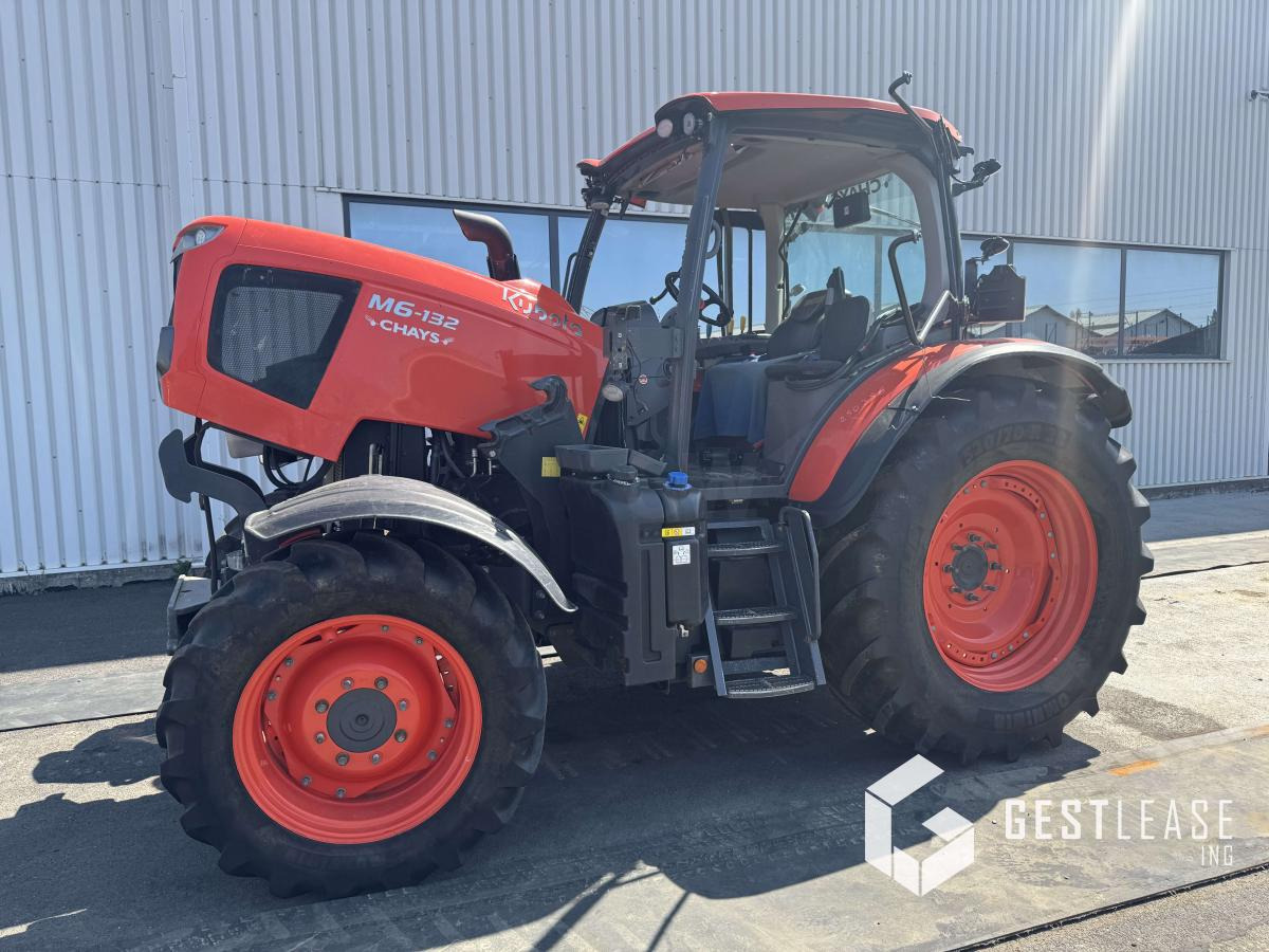 Kubota M6-132 - Τρακτέρ: φωτογραφία 1 Kubota M6-132 - Τρακτέρ: φωτογραφία 1