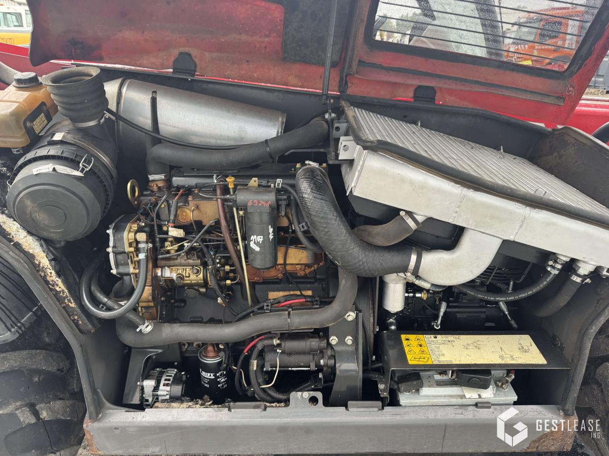 MASSEY FERGUSON 9407 - Ανυψωτικό στενών δρόμων: φωτογραφία 5 MASSEY FERGUSON 9407 - Ανυψωτικό στενών δρόμων: φωτογραφία 5