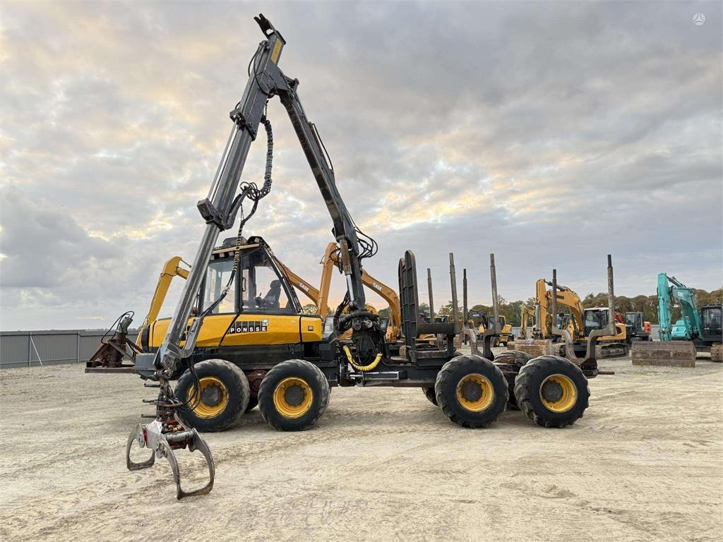 Ponsse Wisent 9.7 meter - Λαστιχοφόρα προωθητικo - forwarder: φωτογραφία 2 Ponsse Wisent 9.7 meter - Λαστιχοφόρα προωθητικo - forwarder: φωτογραφία 2