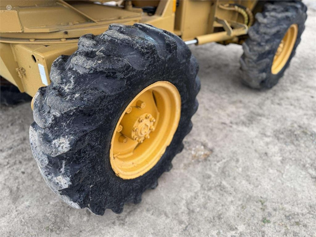 Αρθρωτό φορτηγό Thwaites T450 Rotator: φωτογραφία 17 Αρθρωτό φορτηγό Thwaites T450 Rotator: φωτογραφία 17