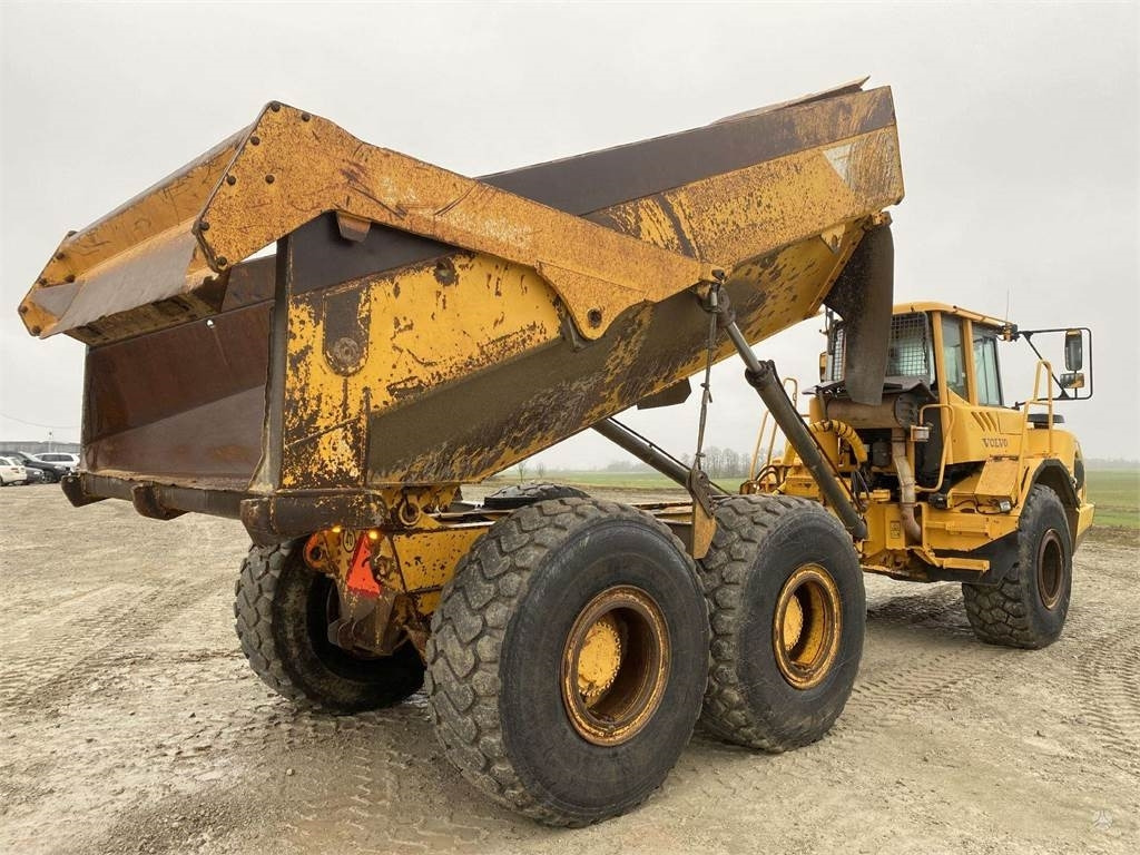Volvo A25D , tail gate - Αρθρωτό φορτηγό: φωτογραφία 3 Volvo A25D , tail gate - Αρθρωτό φορτηγό: φωτογραφία 3