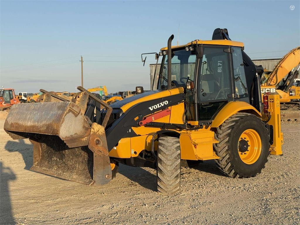 Volvo BL 71 - Φορτωτής εκσκαφέας: φωτογραφία 3 Volvo BL 71 - Φορτωτής εκσκαφέας: φωτογραφία 3