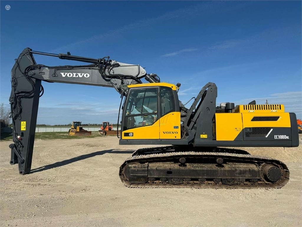 Volvo EC 300 DNL Cabin Lift - Ερπυστριοφόρος εκσκαφέας: φωτογραφία 5 Volvo EC 300 DNL Cabin Lift - Ερπυστριοφόρος εκσκαφέας: φωτογραφία 5