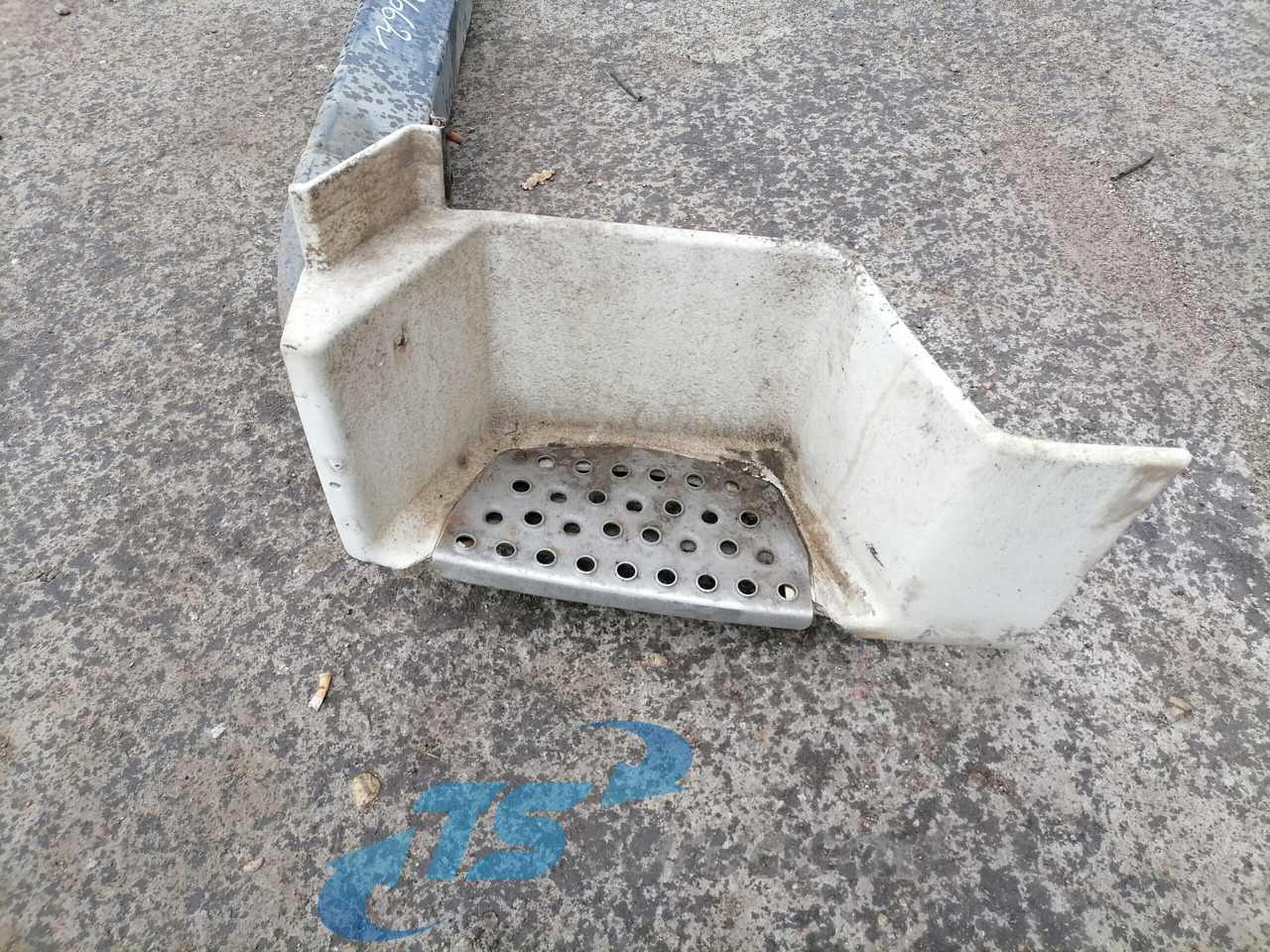 MAN Bumper 81416505013 - Προφυλακτήρας για Φορτηγό: φωτογραφία 3 MAN Bumper 81416505013 - Προφυλακτήρας για Φορτηγό: φωτογραφία 3