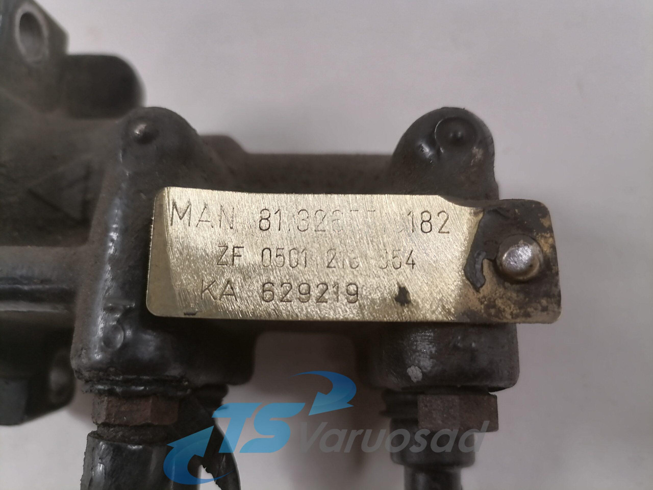 MAN Gear control 81326556182 - Κιβώτιο ταχυτήτων και ανταλλακτικά για Φορτηγό: φωτογραφία 4 MAN Gear control 81326556182 - Κιβώτιο ταχυτήτων και ανταλλακτικά για Φορτηγό: φωτογραφία 4