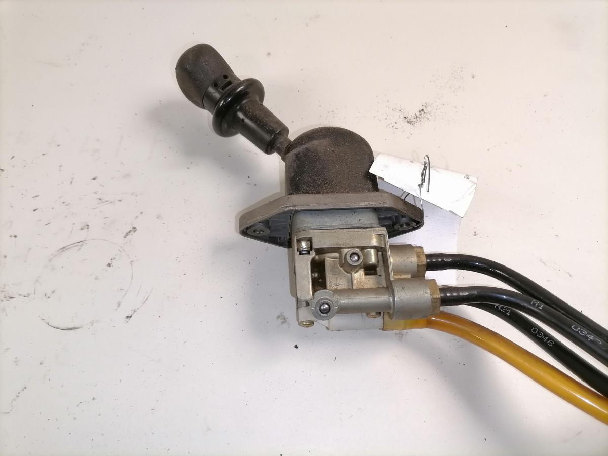 MAN Handbrake control lever 81523156156 - Γενικό ανταλλακτικό για Φορτηγό: φωτογραφία 3 MAN Handbrake control lever 81523156156 - Γενικό ανταλλακτικό για Φορτηγό: φωτογραφία 3