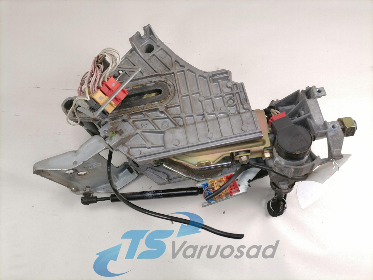 MAN Roolisammas 81461136235 - Κολώνα τιμονιού για Φορτηγό: φωτογραφία 3 MAN Roolisammas 81461136235 - Κολώνα τιμονιού για Φορτηγό: φωτογραφία 3