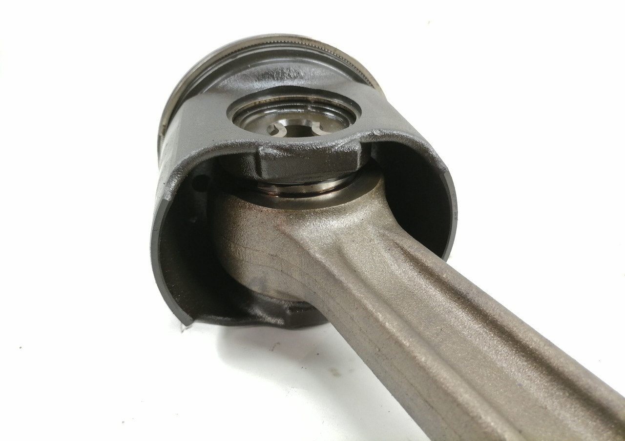 Mercedes-Benz Connecting rod + piston A4710371601 - Έμβολο/ Δαχτυλίδι/ Κουζινέτο για Φορτηγό: φωτογραφία 3 Mercedes-Benz Connecting rod + piston A4710371601 - Έμβολο/ Δαχτυλίδι/ Κουζινέτο για Φορτηγό: φωτογραφία 3