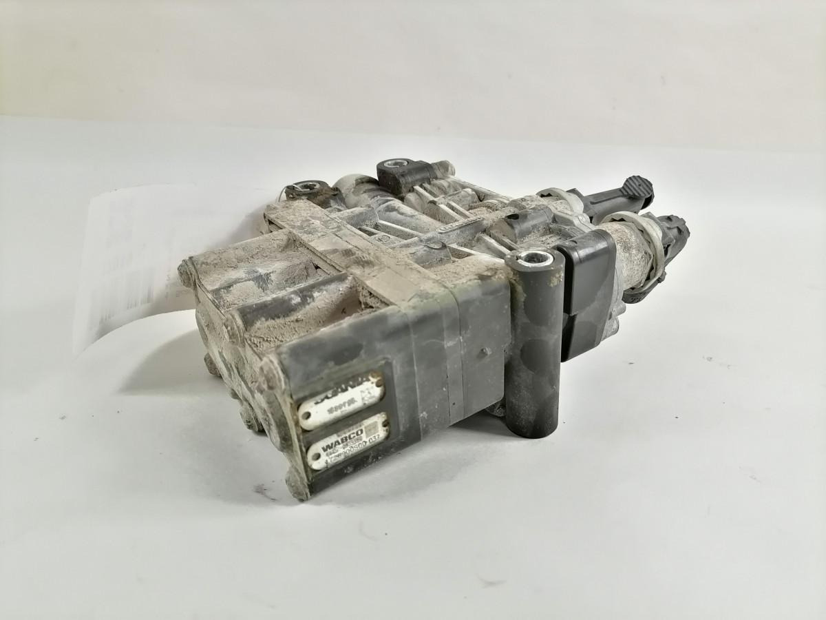 Scania Air suspension control valve, ECAS 1889796 - Βαλβίδα φρένων για Φορτηγό: φωτογραφία 5 Scania Air suspension control valve, ECAS 1889796 - Βαλβίδα φρένων για Φορτηγό: φωτογραφία 5