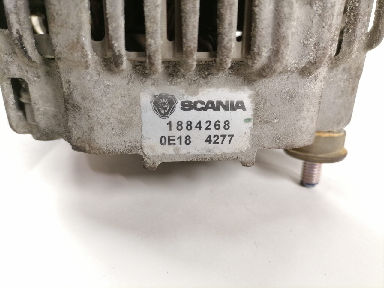 Scania Alternator 1884268 - Δυναμό για Φορτηγό: φωτογραφία 2 Scania Alternator 1884268 - Δυναμό για Φορτηγό: φωτογραφία 2