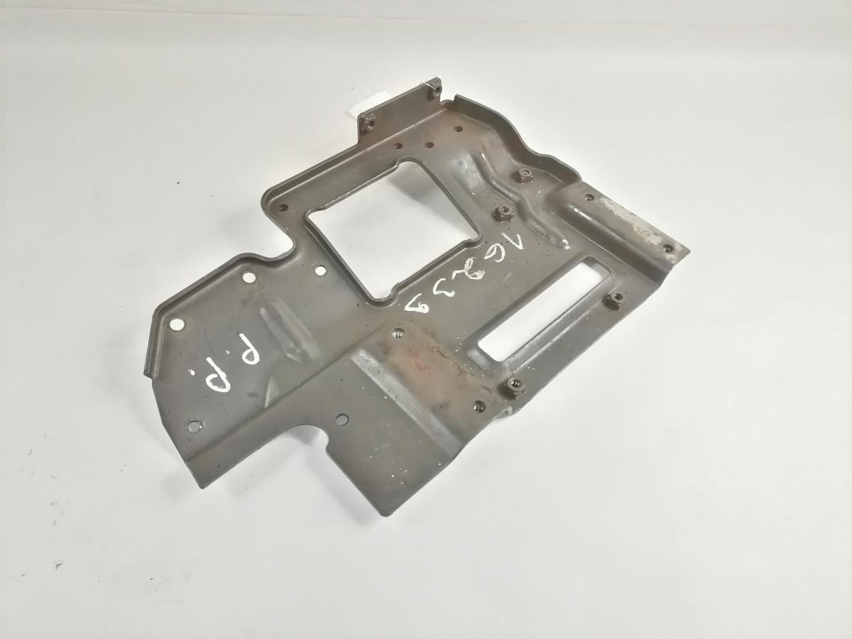 Scania Bumper bracket 1915256 - Προφυλακτήρας για Φορτηγό: φωτογραφία 3 Scania Bumper bracket 1915256 - Προφυλακτήρας για Φορτηγό: φωτογραφία 3