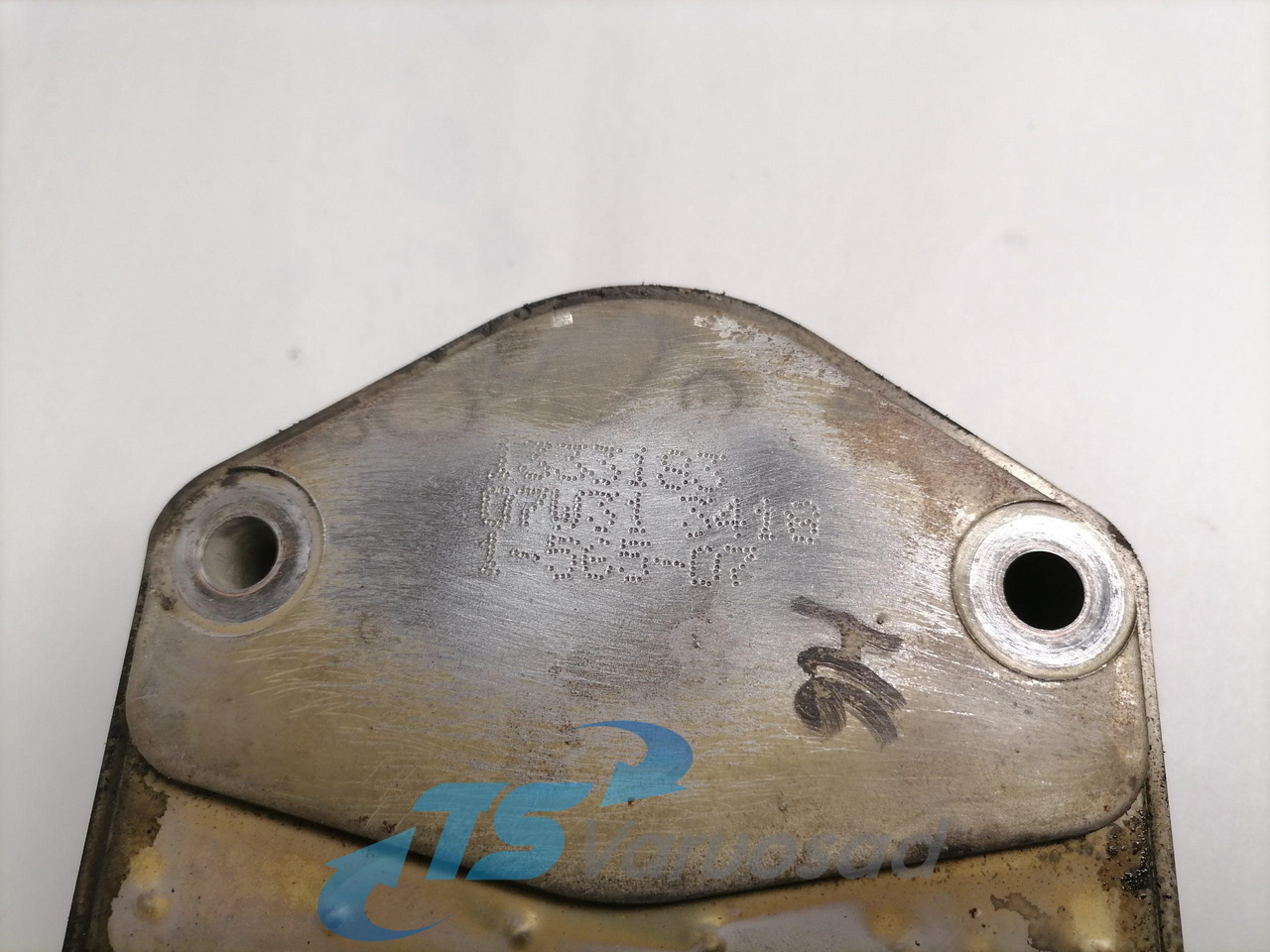 Scania Engine oil cooler 1333183 - Κινητήρας και ανταλλακτικά για Φορτηγό: φωτογραφία 4 Scania Engine oil cooler 1333183 - Κινητήρας και ανταλλακτικά για Φορτηγό: φωτογραφία 4