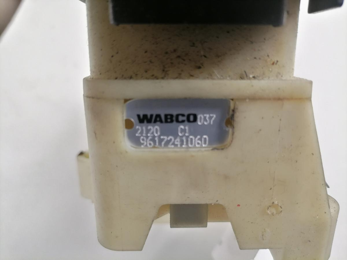 Scania Handbrake control lever 2301821 - Γενικό ανταλλακτικό για Φορτηγό: φωτογραφία 3 Scania Handbrake control lever 2301821 - Γενικό ανταλλακτικό για Φορτηγό: φωτογραφία 3