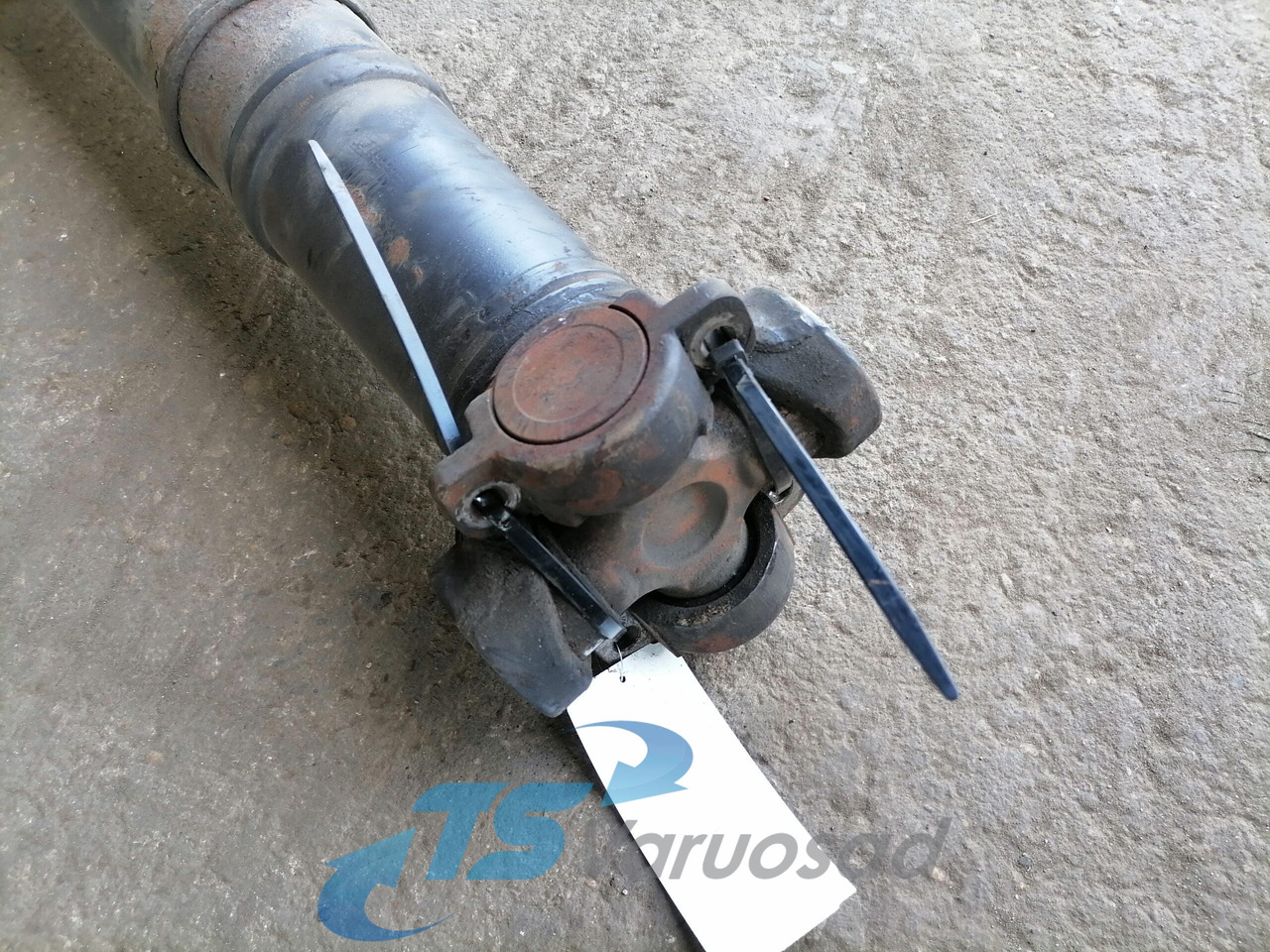 Scania Propeller shaft 1758600 - Κεντρικοί άξονες για Φορτηγό: φωτογραφία 3 Scania Propeller shaft 1758600 - Κεντρικοί άξονες για Φορτηγό: φωτογραφία 3