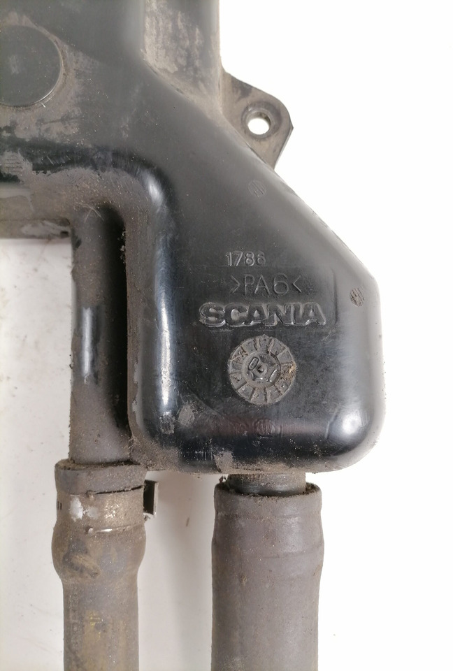 Scania Scania steering oil tank 1894289 - Σωλήνας τιμονιού για Φορτηγό: φωτογραφία 2 Scania Scania steering oil tank 1894289 - Σωλήνας τιμονιού για Φορτηγό: φωτογραφία 2