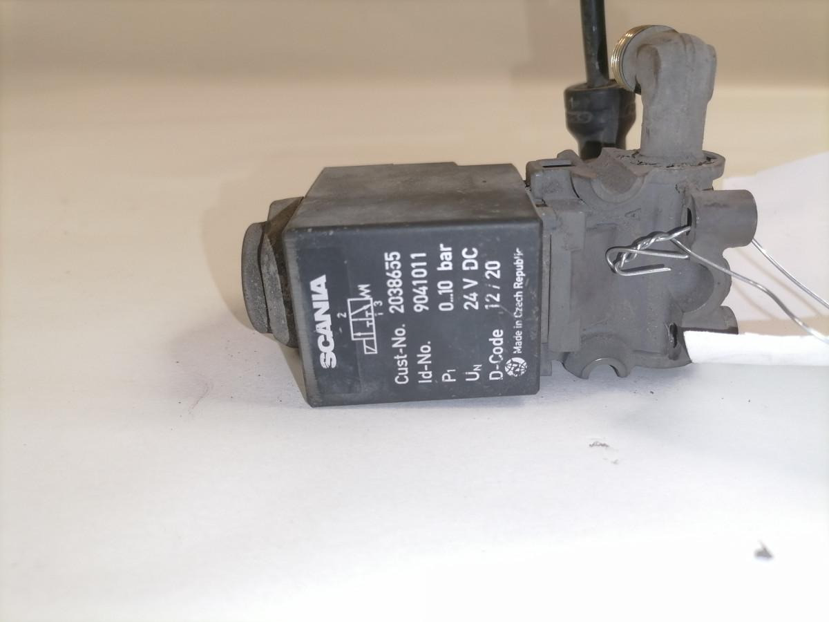 Scania Solenoid valve 2038655 - Βαλβίδα φρένων για Φορτηγό: φωτογραφία 2 Scania Solenoid valve 2038655 - Βαλβίδα φρένων για Φορτηγό: φωτογραφία 2