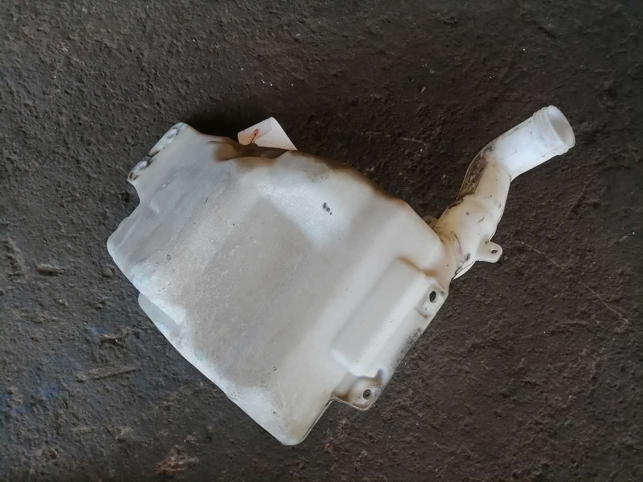 Scania Windscreen washer fluid tank 1854255 - Υαλοκαθαριστήρας για Φορτηγό: φωτογραφία 5 Scania Windscreen washer fluid tank 1854255 - Υαλοκαθαριστήρας για Φορτηγό: φωτογραφία 5