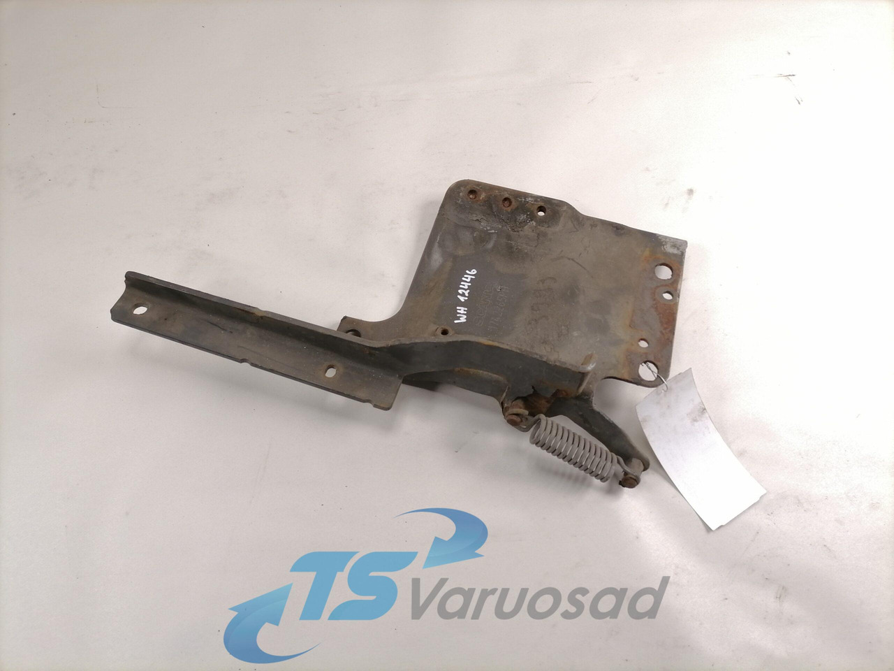 Scania lower grille carrier hinge 1742265 - Μάσκα ψυγείου για Φορτηγό: φωτογραφία 1 Scania lower grille carrier hinge 1742265 - Μάσκα ψυγείου για Φορτηγό: φωτογραφία 1
