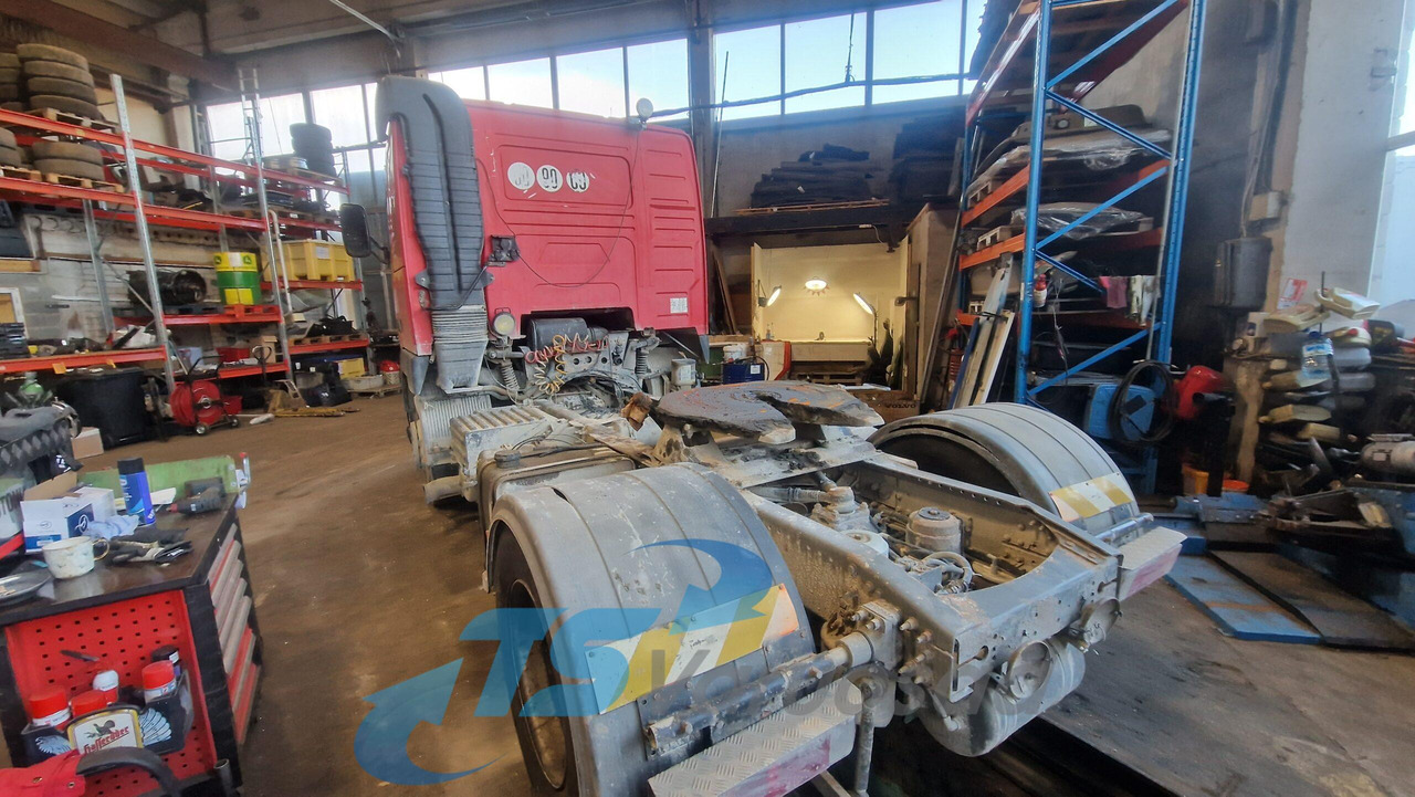 VOLVO FH12 4x2 with hydraulic - Τράκτορας για Φορτηγό: φωτογραφία 4 VOLVO FH12 4x2 with hydraulic - Τράκτορας για Φορτηγό: φωτογραφία 4