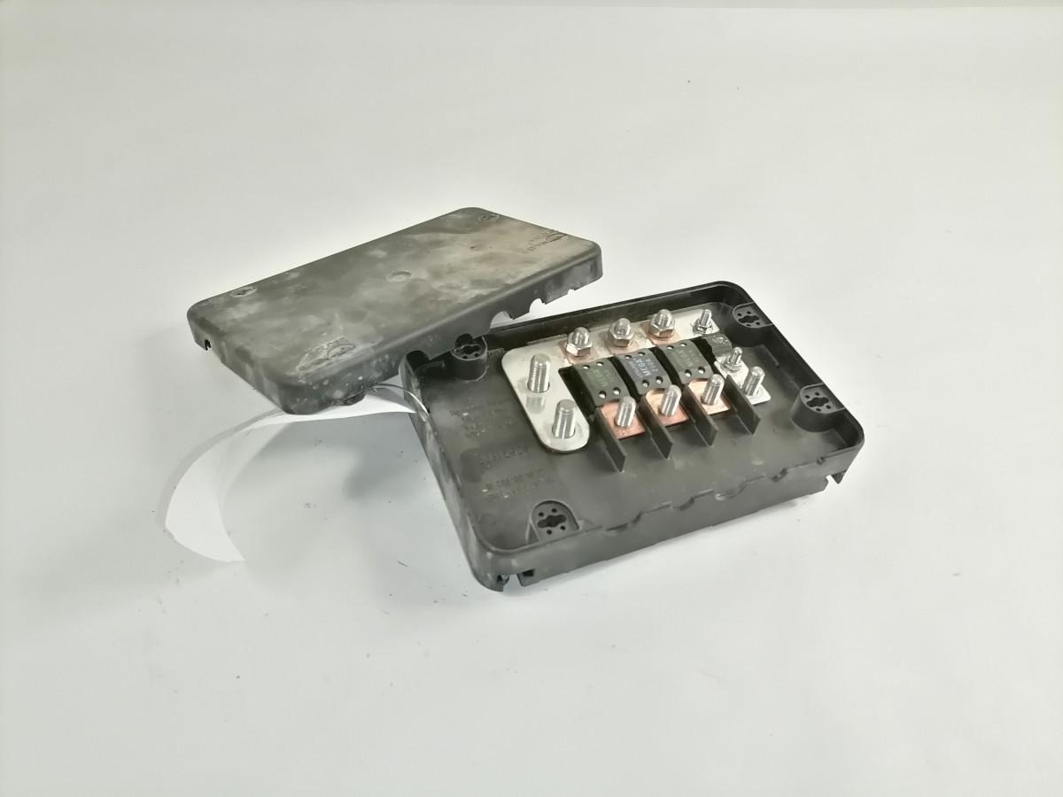 Volvo Fuse box 20512928 - Ηλεκτρική ασφάλεια για Φορτηγό: φωτογραφία 2 Volvo Fuse box 20512928 - Ηλεκτρική ασφάλεια για Φορτηγό: φωτογραφία 2