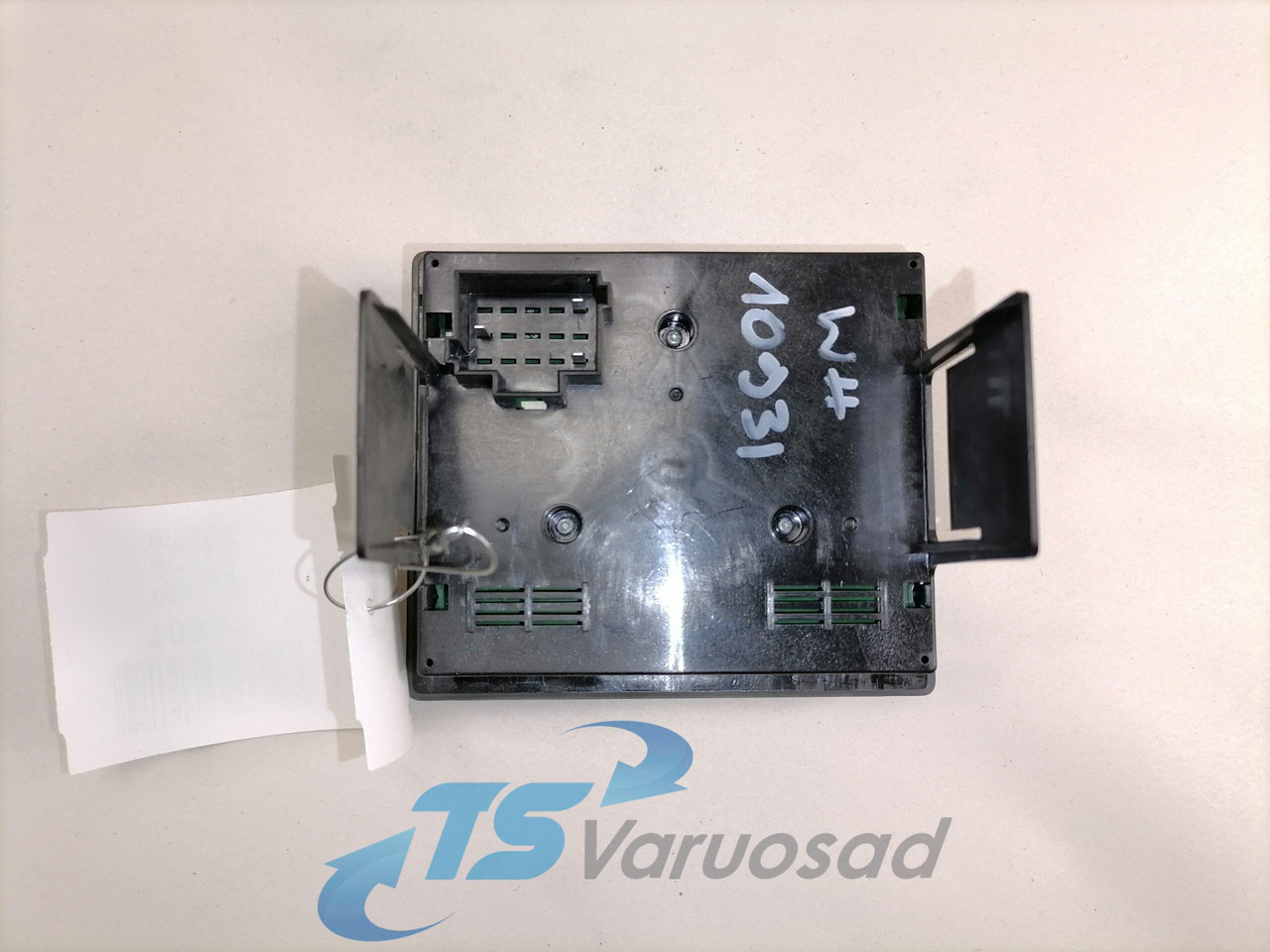 Volvo Lüliti, salongi valgustus 22049578 - Καμπίνα για Φορτηγό: φωτογραφία 2 Volvo Lüliti, salongi valgustus 22049578 - Καμπίνα για Φορτηγό: φωτογραφία 2