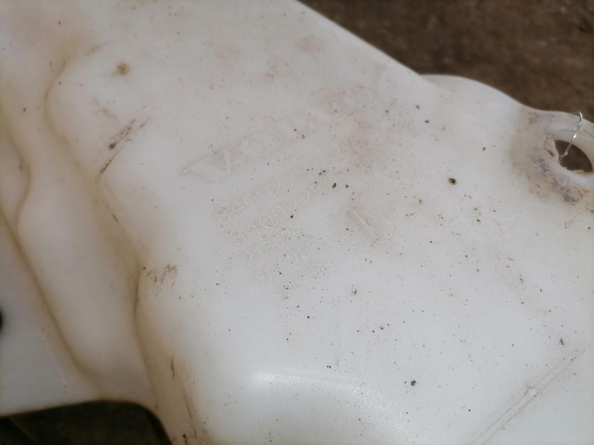 Volvo Windscreen washer fluid tank 84092257 - Υαλοκαθαριστήρας για Φορτηγό: φωτογραφία 5 Volvo Windscreen washer fluid tank 84092257 - Υαλοκαθαριστήρας για Φορτηγό: φωτογραφία 5