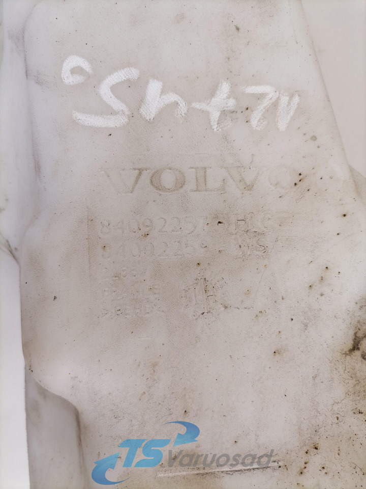 Volvo Windscreen washer fluid tank 84092259 - Υαλοκαθαριστήρας για Φορτηγό: φωτογραφία 3 Volvo Windscreen washer fluid tank 84092259 - Υαλοκαθαριστήρας για Φορτηγό: φωτογραφία 3
