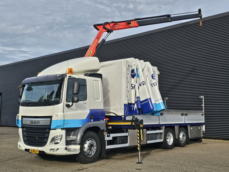 DAF CF 330 6x2 / PALFINGER CRANE / KRAN / CURTAIN - Φορτηγό με γερανό: φωτογραφία 1 DAF CF 330 6x2 / PALFINGER CRANE / KRAN / CURTAIN - Φορτηγό με γερανό: φωτογραφία 1