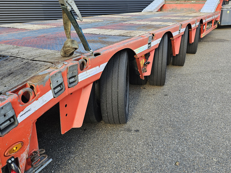 Faymonville F-S44-/ 4 x STEERING / HYDRAULIC RAMPS / EXTENDABLE - Επικαθήμενο με χαμηλό δάπεδο: φωτογραφία 4 Faymonville F-S44-/ 4 x STEERING / HYDRAULIC RAMPS / EXTENDABLE - Επικαθήμενο με χαμηλό δάπεδο: φωτογραφία 4