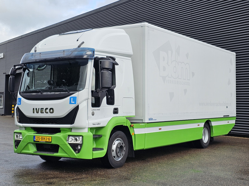 Iveco EURO CARGO 220 / LES / SCHOOL / FAHRSCHULE / CLOSED BOX - Φορτηγό κόφα: φωτογραφία 1 Iveco EURO CARGO 220 / LES / SCHOOL / FAHRSCHULE / CLOSED BOX - Φορτηγό κόφα: φωτογραφία 1