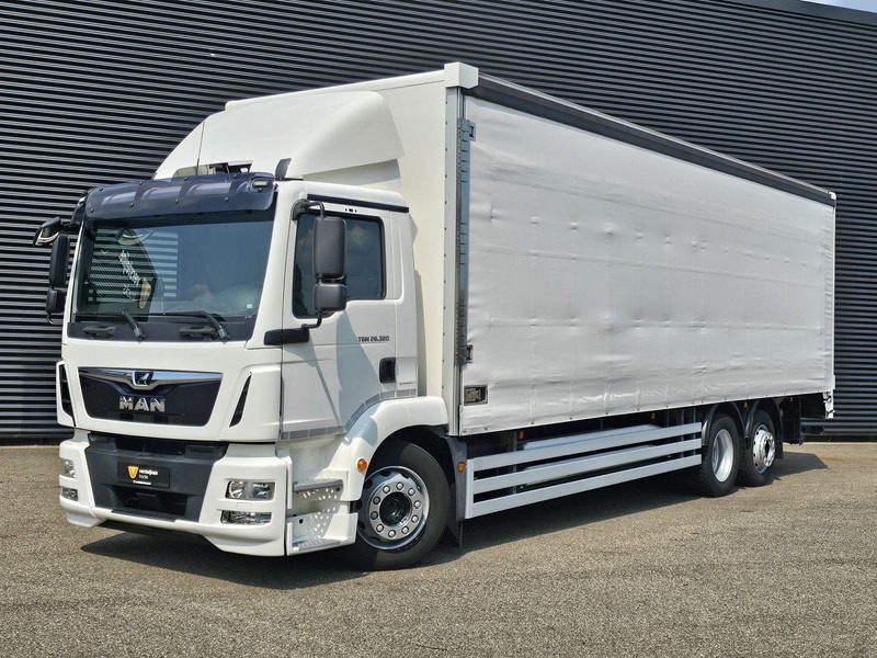 MAN TGM 26.320 / 6x2-4 / LBW / 6000kg TAIL LIFT - Φορτηγό κόφα: φωτογραφία 1 MAN TGM 26.320 / 6x2-4 / LBW / 6000kg TAIL LIFT - Φορτηγό κόφα: φωτογραφία 1