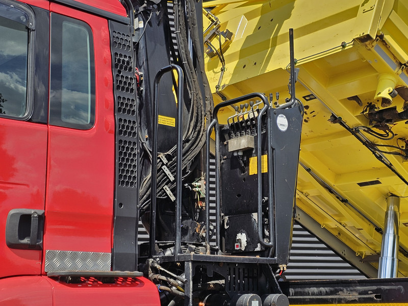 MAN TGS 33.480 6x6 / PALFINGER Z CRANE / 2 SIDE TIPPER - Φορτηγό ανατρεπόμενο, Φορτηγό με γερανό: φωτογραφία 4 MAN TGS 33.480 6x6 / PALFINGER Z CRANE / 2 SIDE TIPPER - Φορτηγό ανατρεπόμενο, Φορτηγό με γερανό: φωτογραφία 4