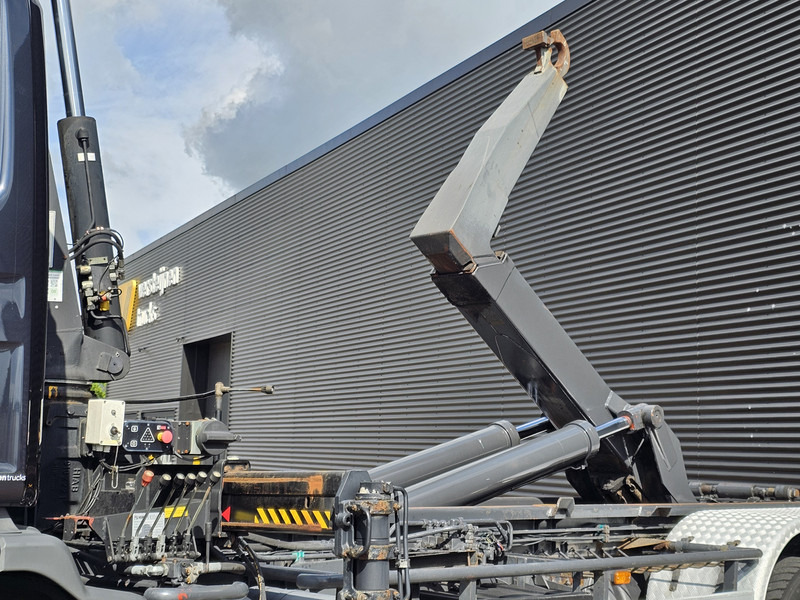Scania R114.340 6x2 / HIAB CRANE + 25T HOOKLIFT - Φορτηγό φόρτωσης γάντζου, Φορτηγό με γερανό: φωτογραφία 5 Scania R114.340 6x2 / HIAB CRANE + 25T HOOKLIFT - Φορτηγό φόρτωσης γάντζου, Φορτηγό με γερανό: φωτογραφία 5