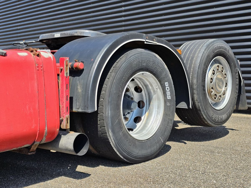 Scania R144.460 V8 6x2*4 / RETARDER / FULL AIR - Τράκτορας: φωτογραφία 4 Scania R144.460 V8 6x2*4 / RETARDER / FULL AIR - Τράκτορας: φωτογραφία 4