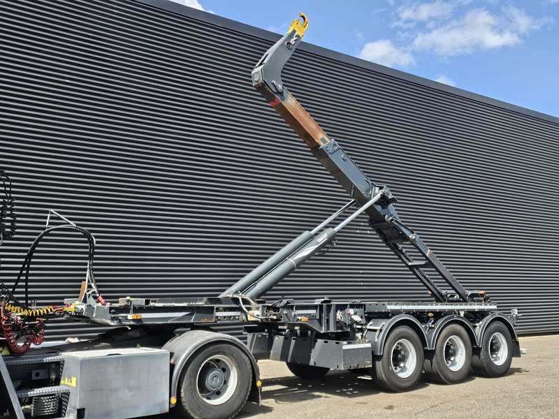 Van Bouwel 25T HOOKLIFT / ABROLKIPPER / LIFT AXLE - Επικαθήμενο μεταφοράς εμπορευματοκιβωτίων/ Κινητό αμάξωμα: φωτογραφία 1 Van Bouwel 25T HOOKLIFT / ABROLKIPPER / LIFT AXLE - Επικαθήμενο μεταφοράς εμπορευματοκιβωτίων/ Κινητό αμάξωμα: φωτογραφία 1