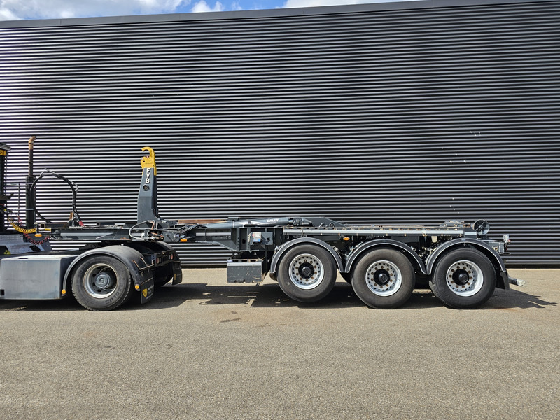 Van Bouwel 25T HOOKLIFT / ABROLKIPPER / LIFT AXLE - Επικαθήμενο μεταφοράς εμπορευματοκιβωτίων/ Κινητό αμάξωμα: φωτογραφία 4 Van Bouwel 25T HOOKLIFT / ABROLKIPPER / LIFT AXLE - Επικαθήμενο μεταφοράς εμπορευματοκιβωτίων/ Κινητό αμάξωμα: φωτογραφία 4