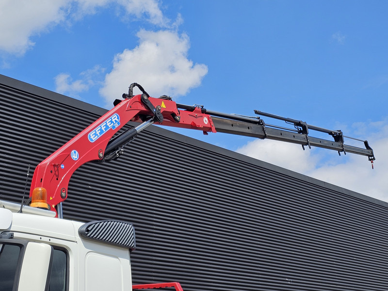 Volvo FM 330 4x2 / EFFER 12.5 t/m CRANE / KRAN - Φορτηγό με γερανό: φωτογραφία 2 Volvo FM 330 4x2 / EFFER 12.5 t/m CRANE / KRAN - Φορτηγό με γερανό: φωτογραφία 2