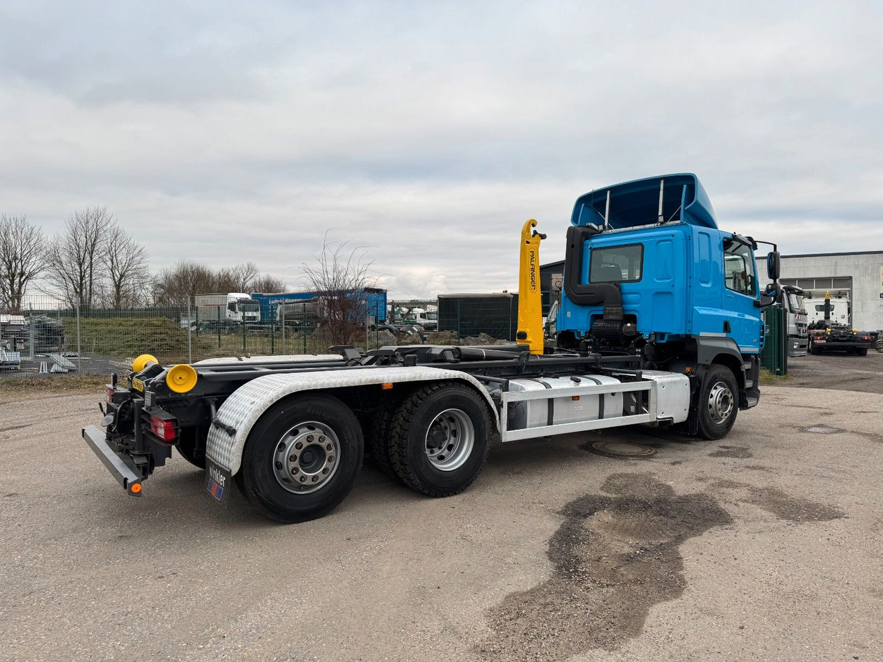 DAF CF 480 6X2 Abroller Funk 8 Stück neue Pirelli DAF CF 480 6X2 Abroller Funk 8 Stück neue Pirelli - Φορτηγό φόρτωσης γάντζου: φωτογραφία 4 DAF CF 480 6X2 Abroller Funk 8 Stück neue Pirelli DAF CF 480 6X2 Abroller Funk 8 Stück neue Pirelli - Φορτηγό φόρτωσης γάντζου: φωτογραφία 4