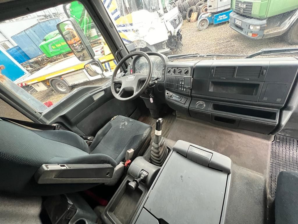 MAN 8.180 4X2 offene Pritsche MAN 8.180 4X2 offene Pritsche - Μικρό φορτηγό με καρότσα: φωτογραφία 4 MAN 8.180 4X2 offene Pritsche MAN 8.180 4X2 offene Pritsche - Μικρό φορτηγό με καρότσα: φωτογραφία 4