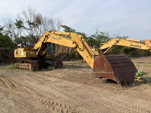 Komatsu PC450-8 - Ερπυστριοφόρος εκσκαφέας: φωτογραφία 4 Komatsu PC450-8 - Ερπυστριοφόρος εκσκαφέας: φωτογραφία 4
