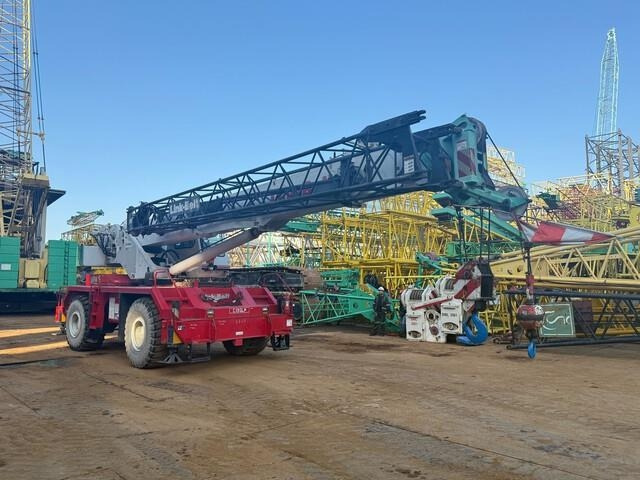 Link-Belt RTC8050-2 - Γερανός για ανώμαλο έδαφος: φωτογραφία 4 Link-Belt RTC8050-2 - Γερανός για ανώμαλο έδαφος: φωτογραφία 4