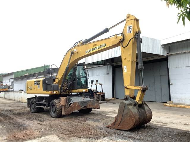 New Holland WE210 - Τροχοφόρος εκσκαφέας: φωτογραφία 4 New Holland WE210 - Τροχοφόρος εκσκαφέας: φωτογραφία 4