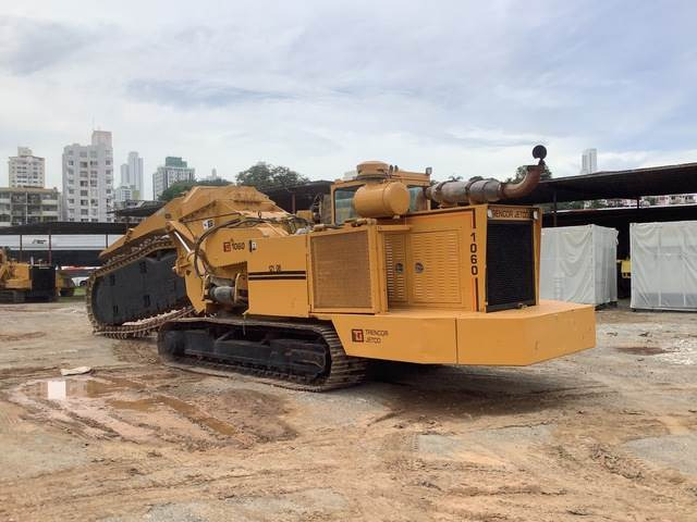 Trencor 1060 - Εκσκαφέας τάφρων: φωτογραφία 3 Trencor 1060 - Εκσκαφέας τάφρων: φωτογραφία 3
