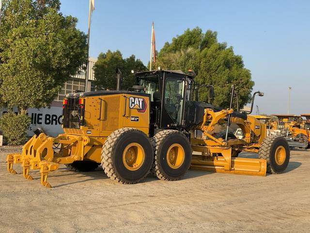 CAT 14L AWD - Γκρέιντερ: φωτογραφία 4 CAT 14L AWD - Γκρέιντερ: φωτογραφία 4