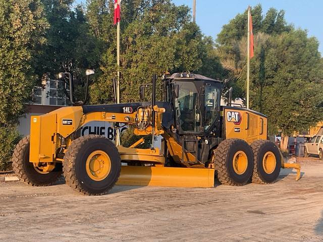 CAT 14L AWD - Γκρέιντερ: φωτογραφία 1 CAT 14L AWD - Γκρέιντερ: φωτογραφία 1