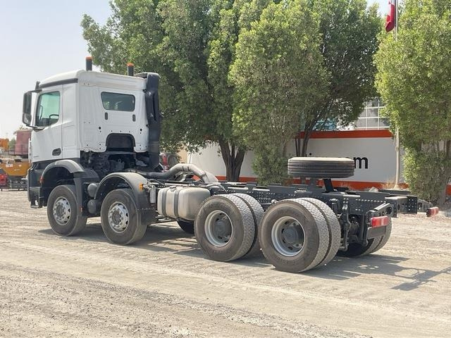 Mercedes-Benz Arocs 4240 - Φορτηγό σασί: φωτογραφία 2 Mercedes-Benz Arocs 4240 - Φορτηγό σασί: φωτογραφία 2
